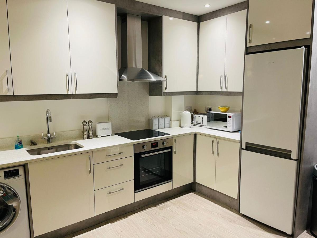 斯劳Salt Hill Windsor Legoland Eton Heathrow Luxury 2 Bed 1 Bath Free Parking公寓 外观 照片