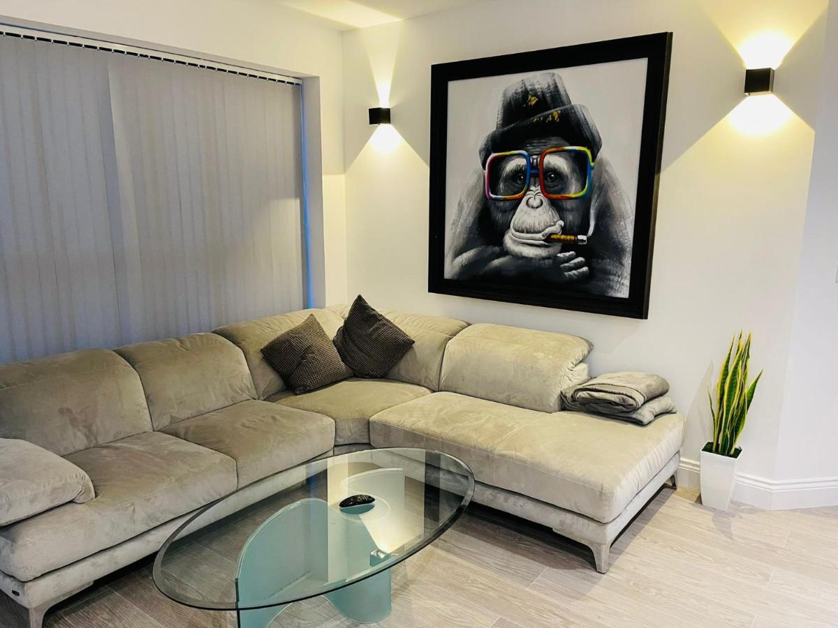 斯劳Salt Hill Windsor Legoland Eton Heathrow Luxury 2 Bed 1 Bath Free Parking公寓 外观 照片