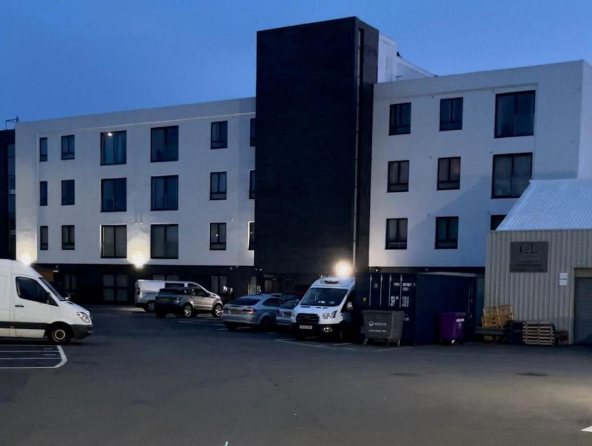 斯劳Salt Hill Windsor Legoland Eton Heathrow Luxury 2 Bed 1 Bath Free Parking公寓 外观 照片